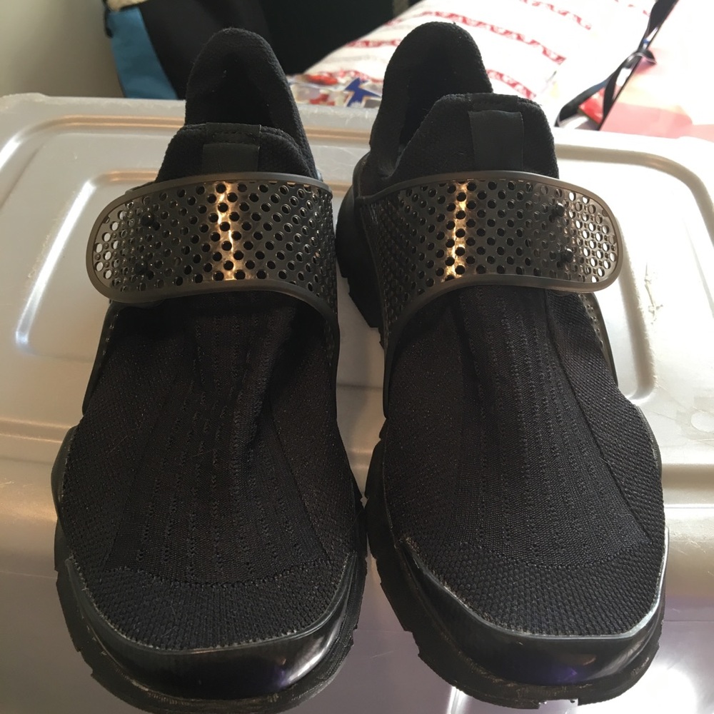 Running slip in sneaker